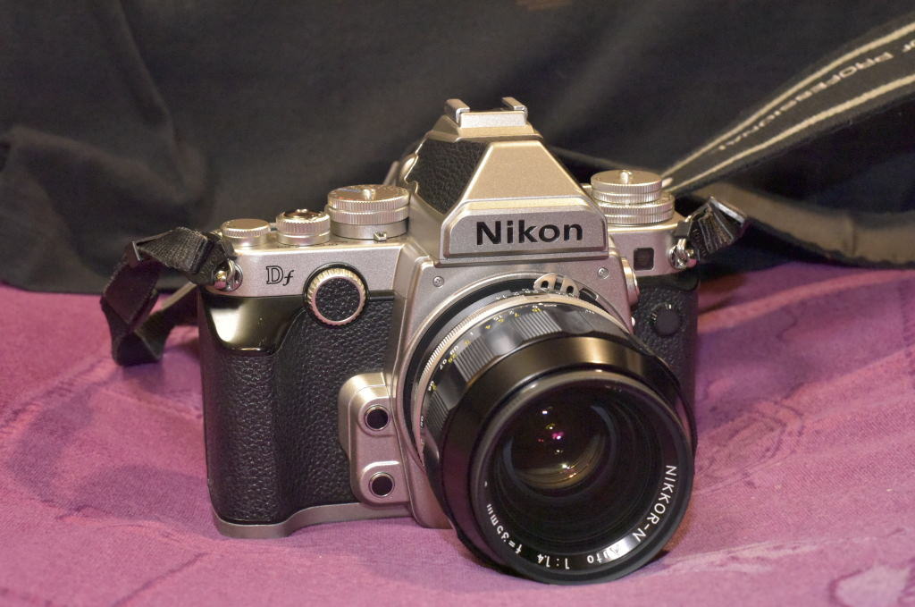 Nikon NIKKOR-N Auto 35mm F1.4